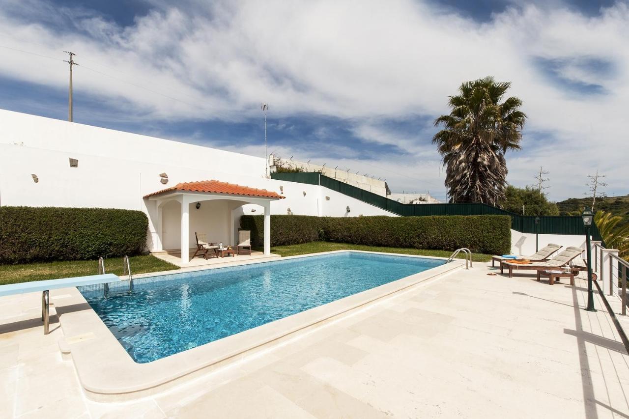Beachouse - Surf, Bed & Breakfast Ericeira Exteriör bild